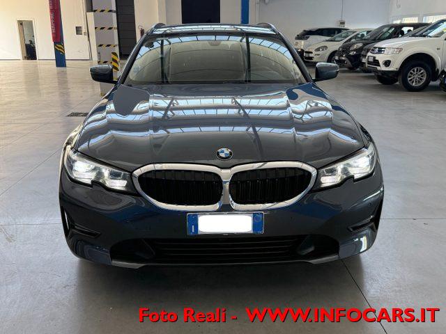 BMW 330 e Touring Business Advantage - PROMO