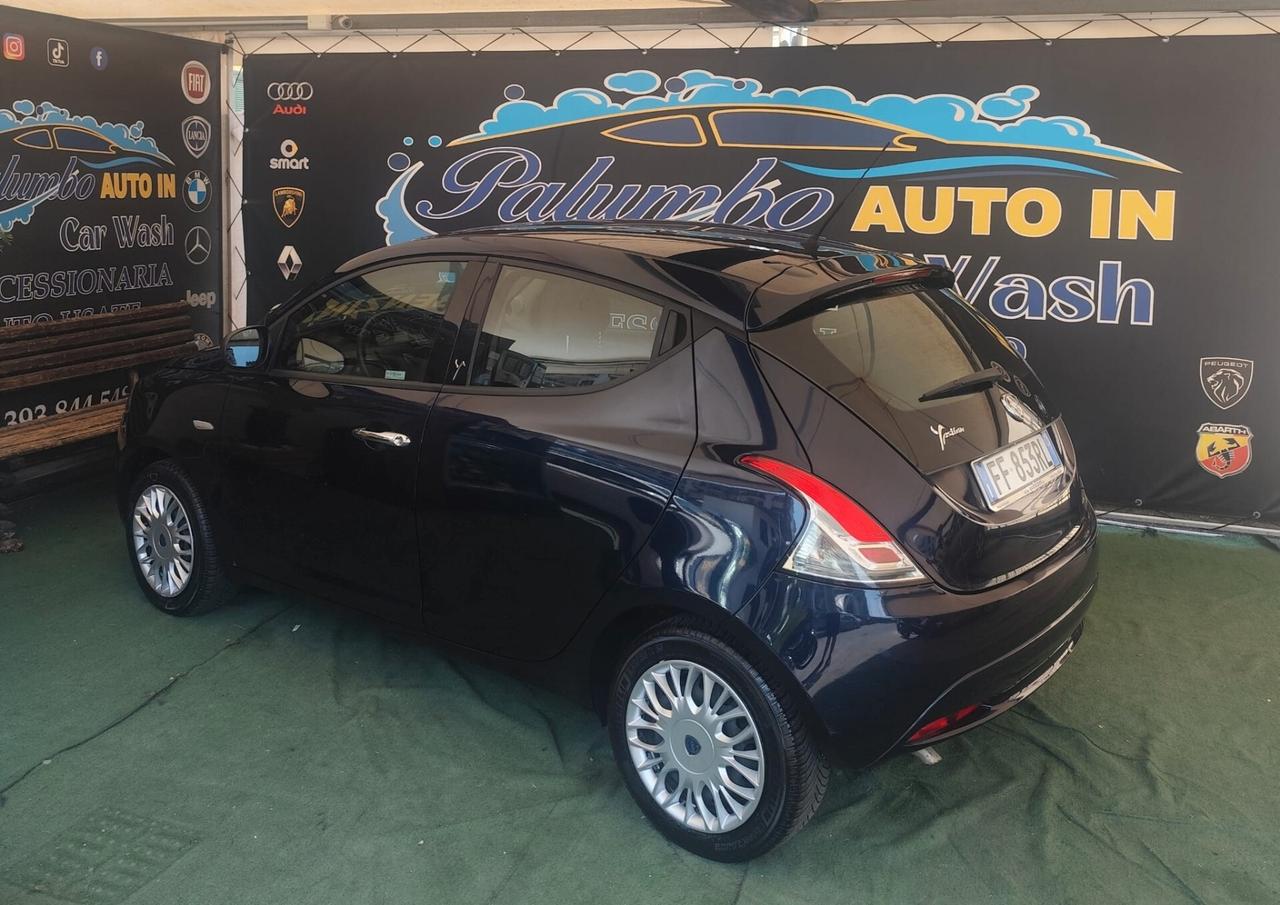 Lancia Ypsilon 1.2 69 CV 5 porte Platinum