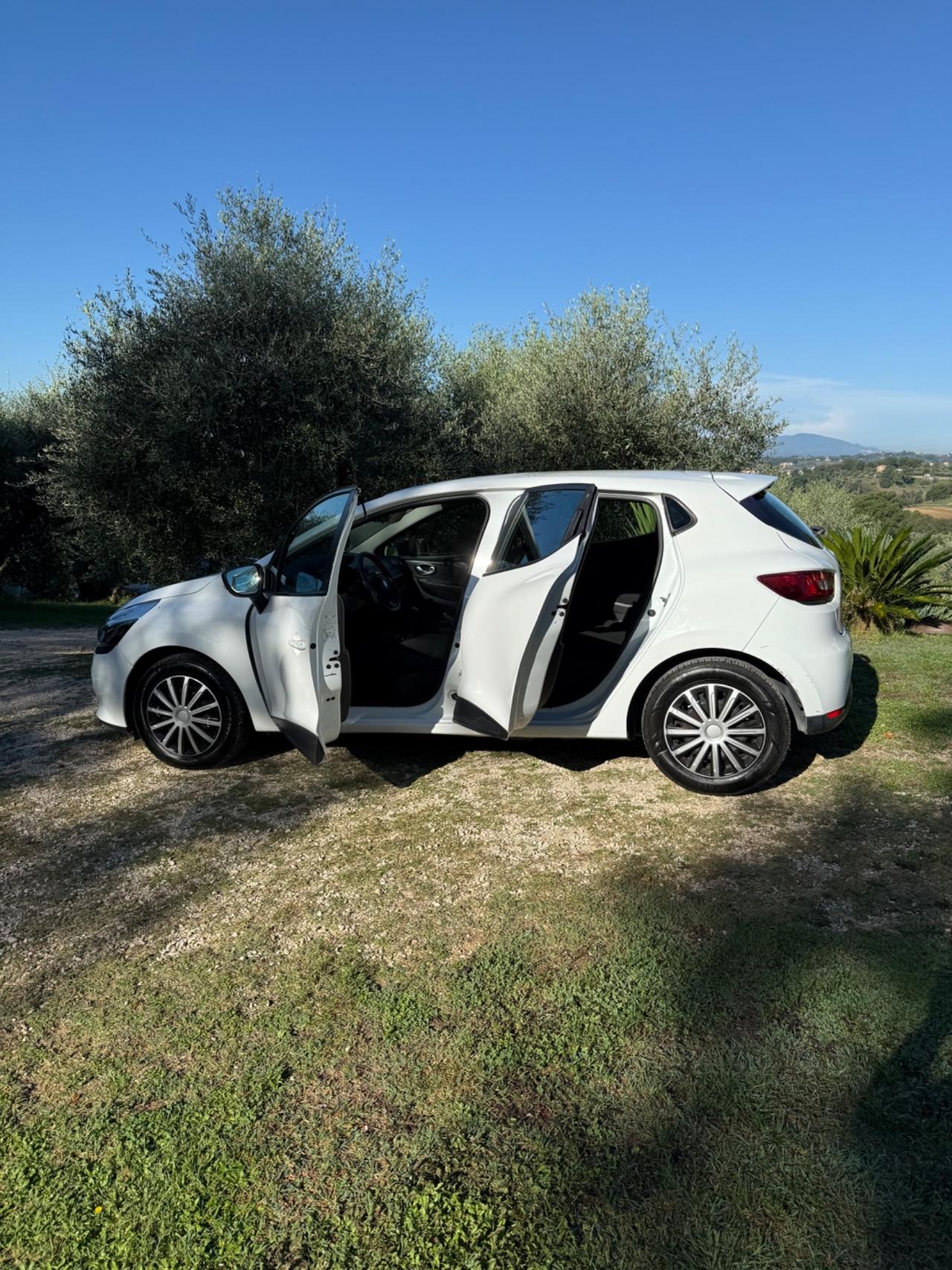 Renault Clio dCi 8V 75CV Start&Stop 5 porte Energy Zen
