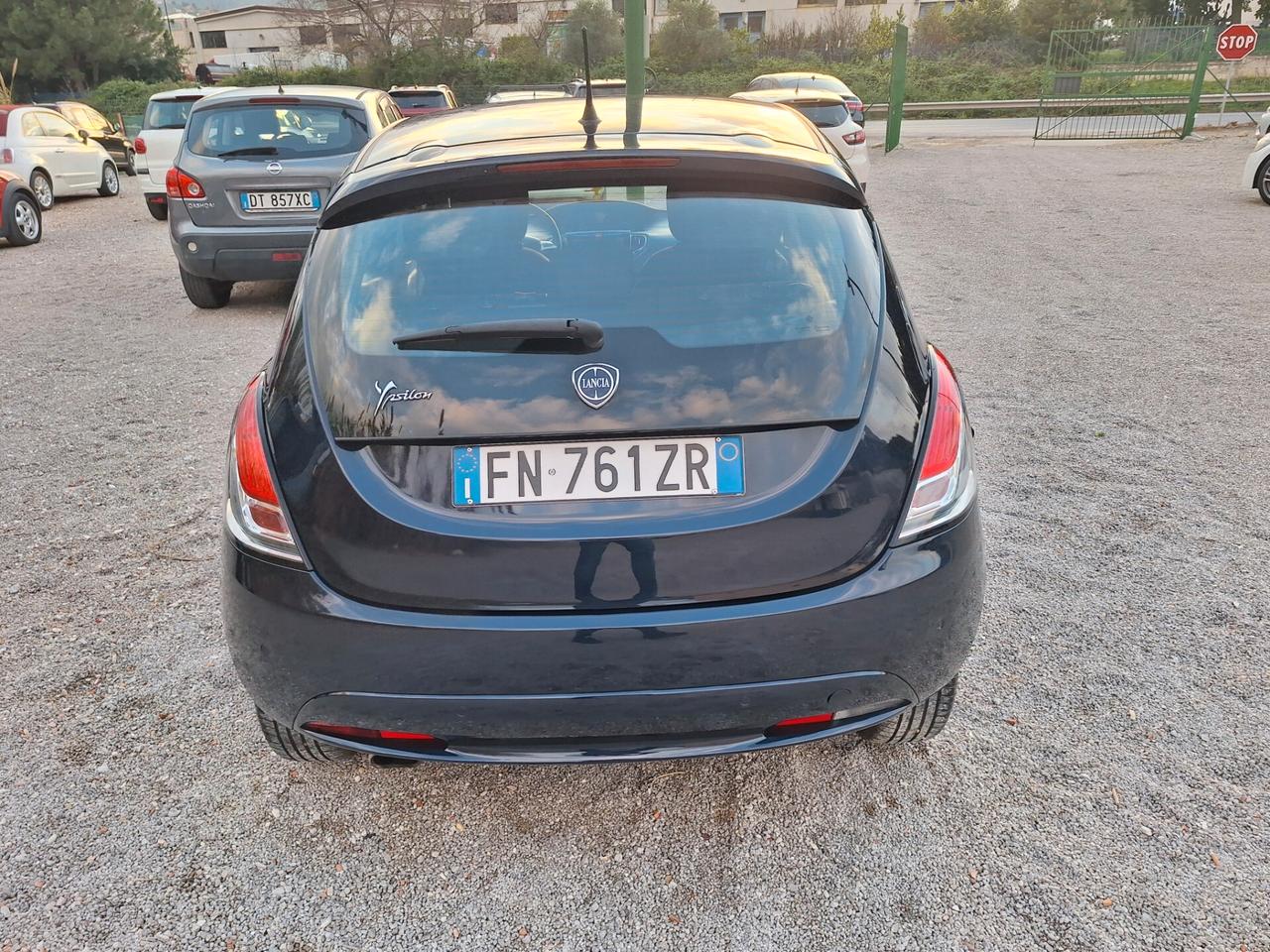 Lancia Ypsilon 1.2 69 CV 5 porte S&S Platinum