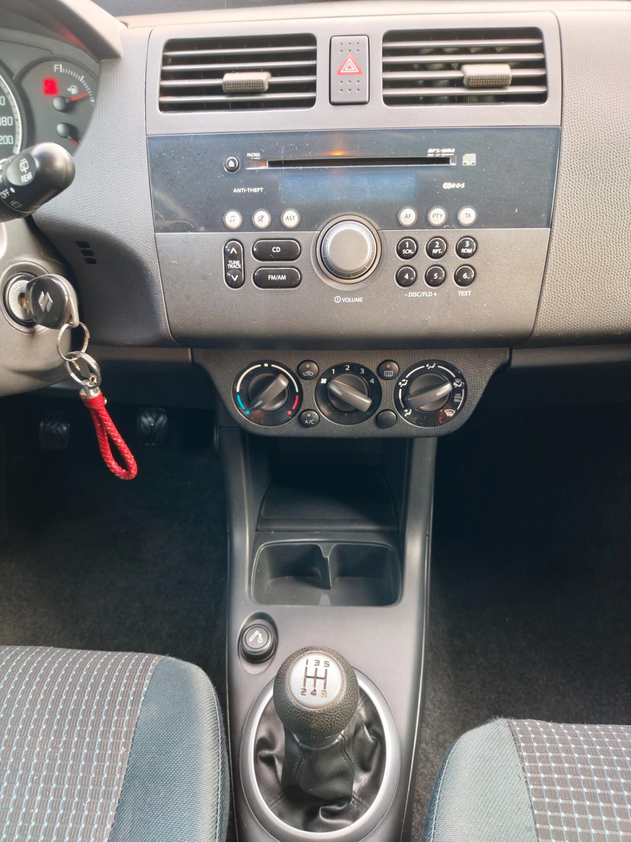 Suzuki Swift 1.3 5p. GLX