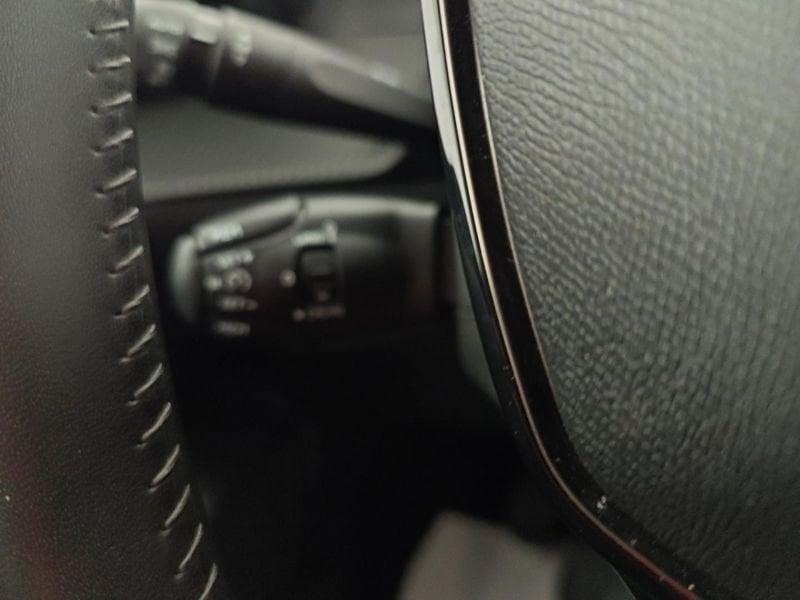 Peugeot 208 PureTech 100 Stop&Start 5 porte Allure