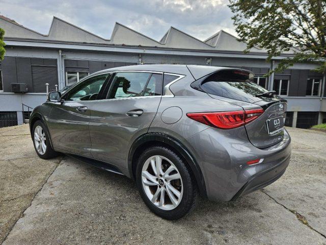 INFINITI Q30 1.5 diesel