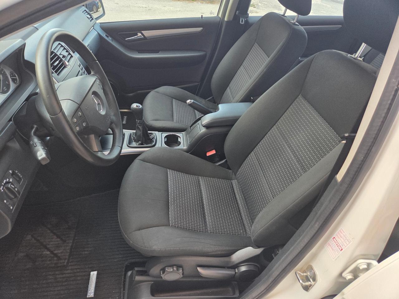 MERCEDES B200 2.0 CDI 140 CV KM CERTIFICATI