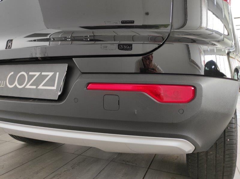 VOLVO XC40 (2017-->) - XC40 D3 Geartronic Momentum