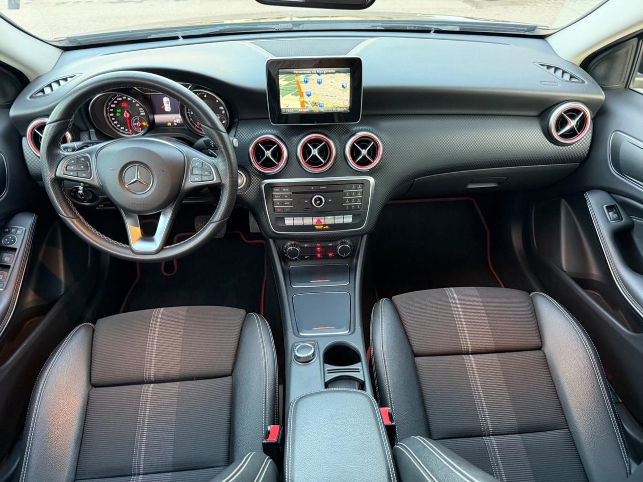 Mercedes A180 Premium 1.5 dci 110 cv 2018 87.000 km