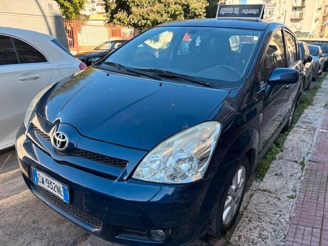 Toyota Corolla Verso 7 posti Anche permuta