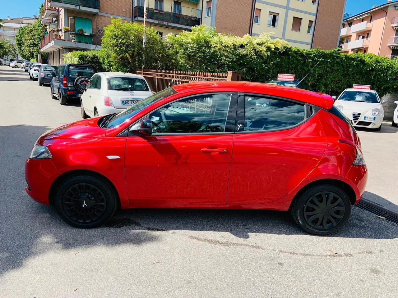 Lancia Ypsilon 1.2 69 CV 5 porte GPL Ecochic Elle