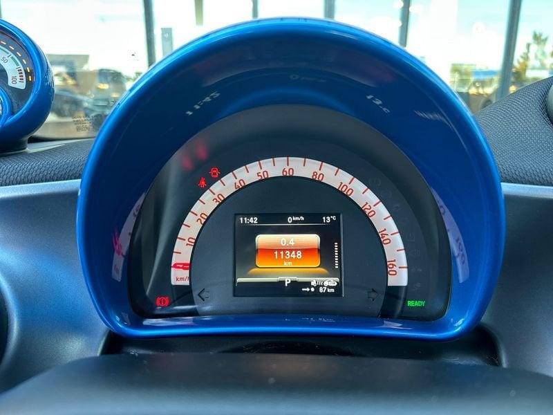 smart forfour II 2015 eq Prime nightsky