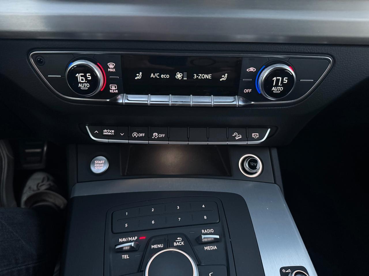 AUDI Q5 2.0 S-LINE INTERNO ED ESTERNO