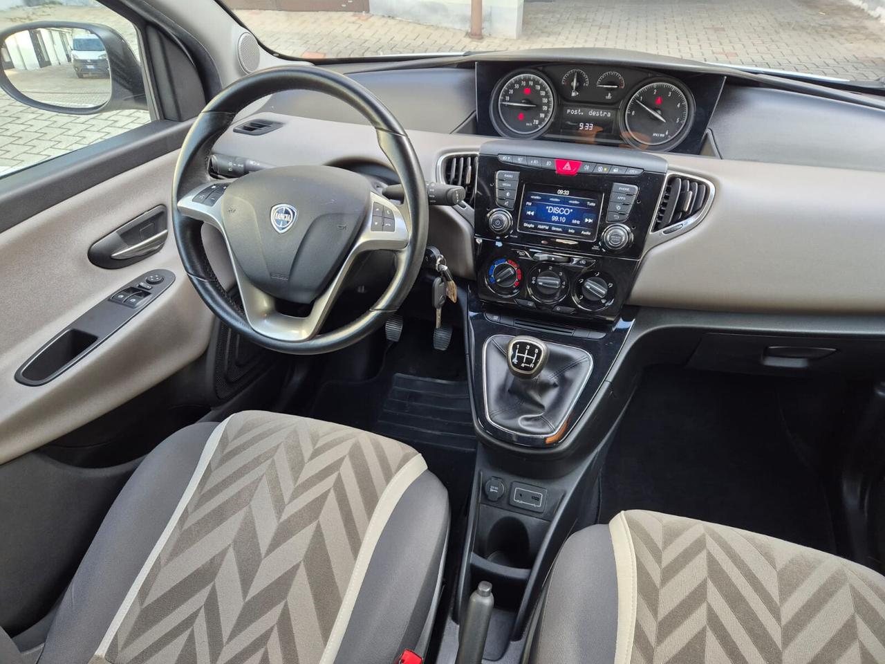 Lancia Ypsilon 1.3 MJT 16V 95 CV Gold - km reali