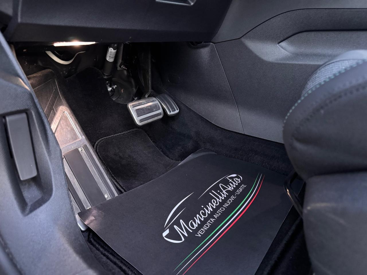 Peugeot 3008 BlueHDi 130 S&S EAT8 Allure
