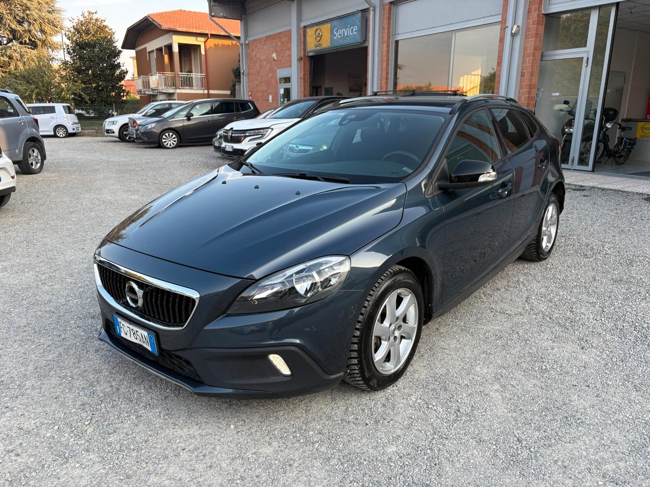 Volvo V40 2.0 D2 120CV Cross Country