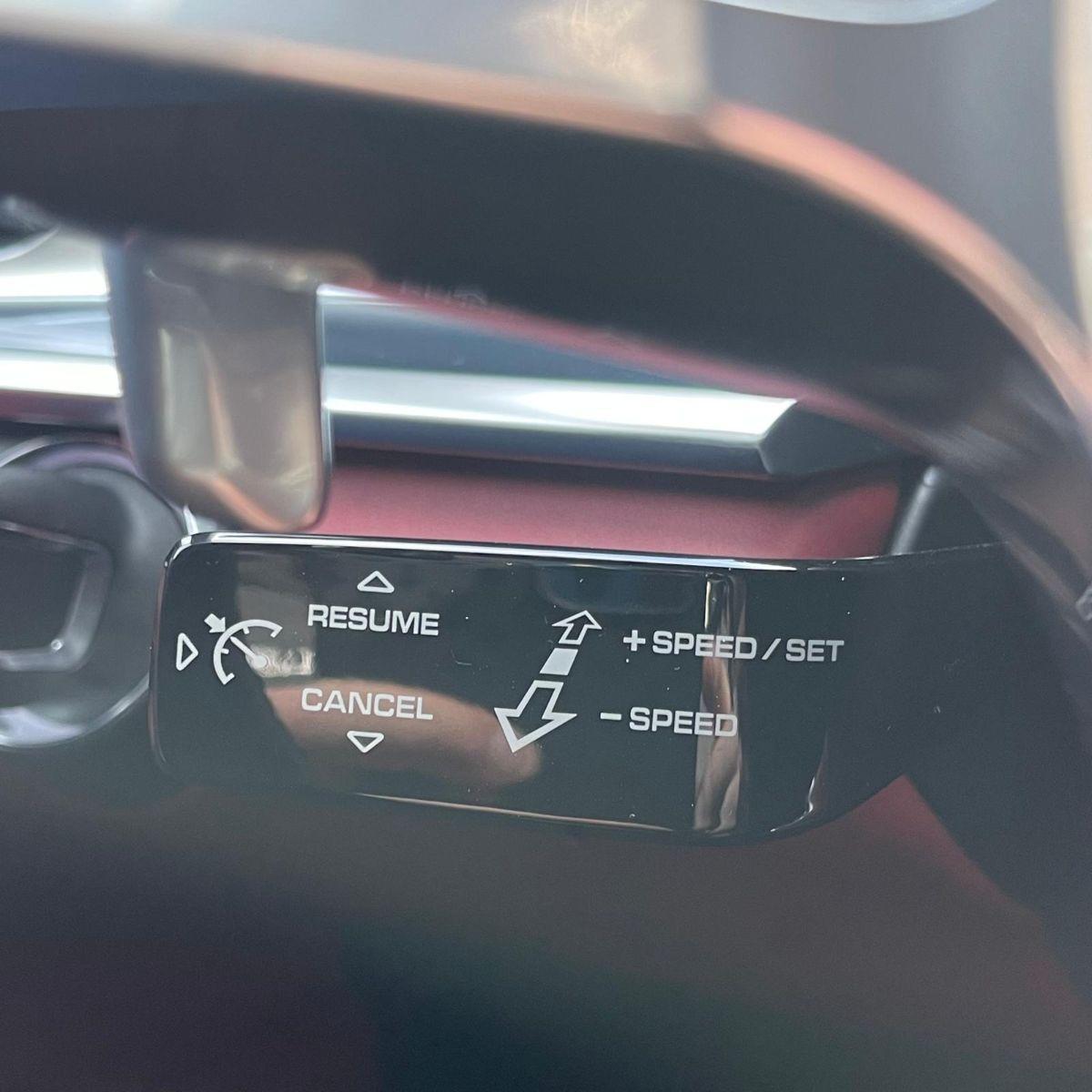 PORSCHE - Panamera -