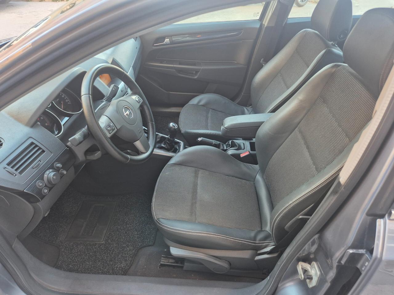 OPEL ASTRA H BERLINA 1.9 DIESEL 120 CV KM CERTIF