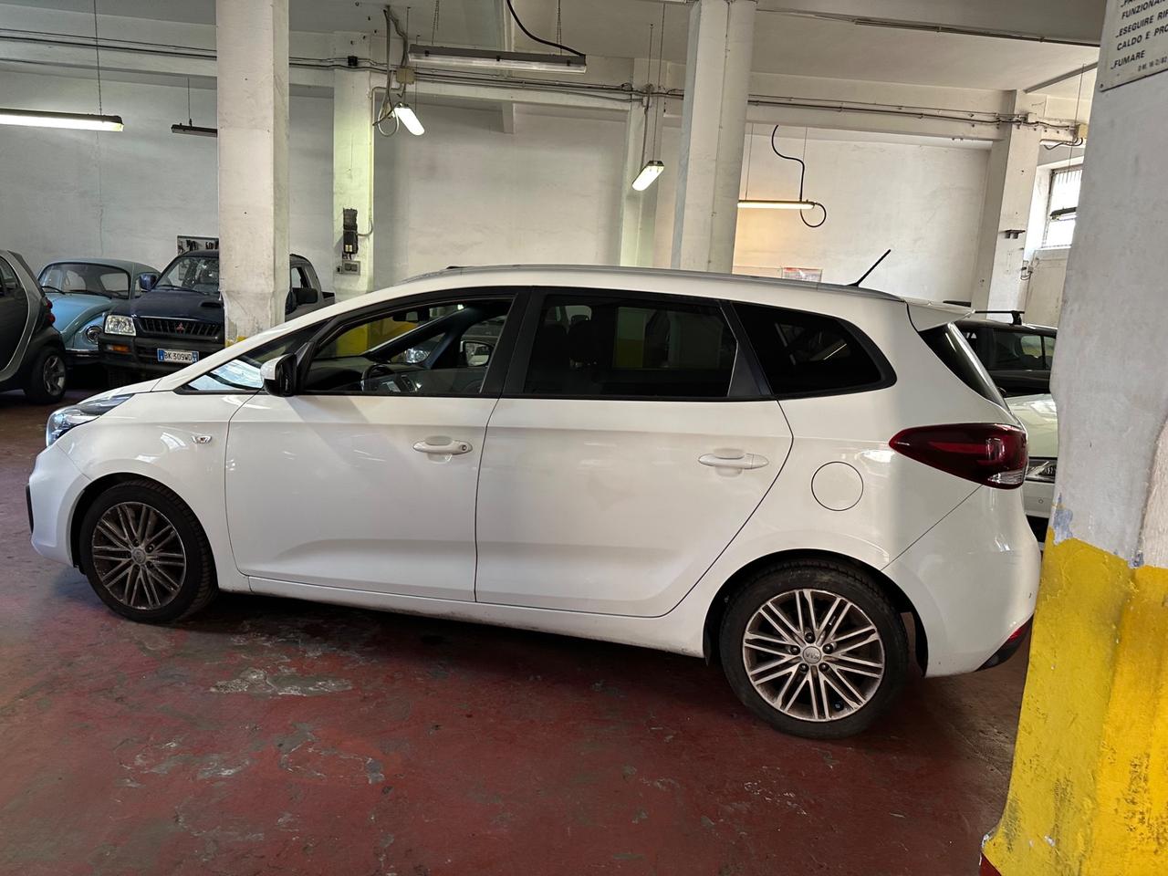 Kia Carens 1.7 CRDi 141 CV Platinum