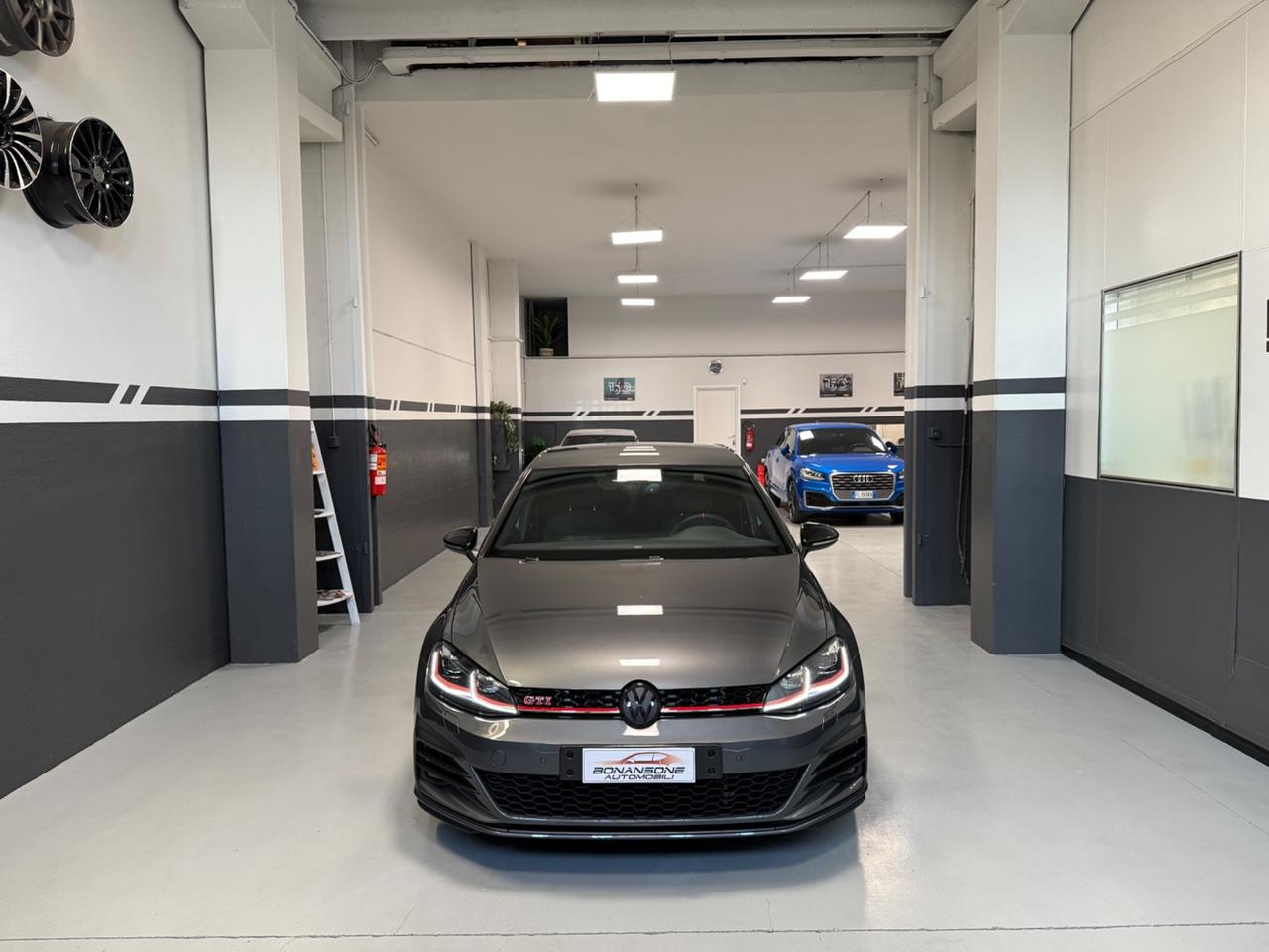 Volkswagen Golf GTI Performance 2.0 245 CV TSI DSG 5p. BMT