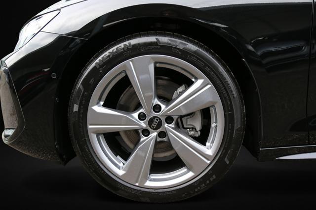 AUDI A6 Avant TDI 204CV S tronic S line edition