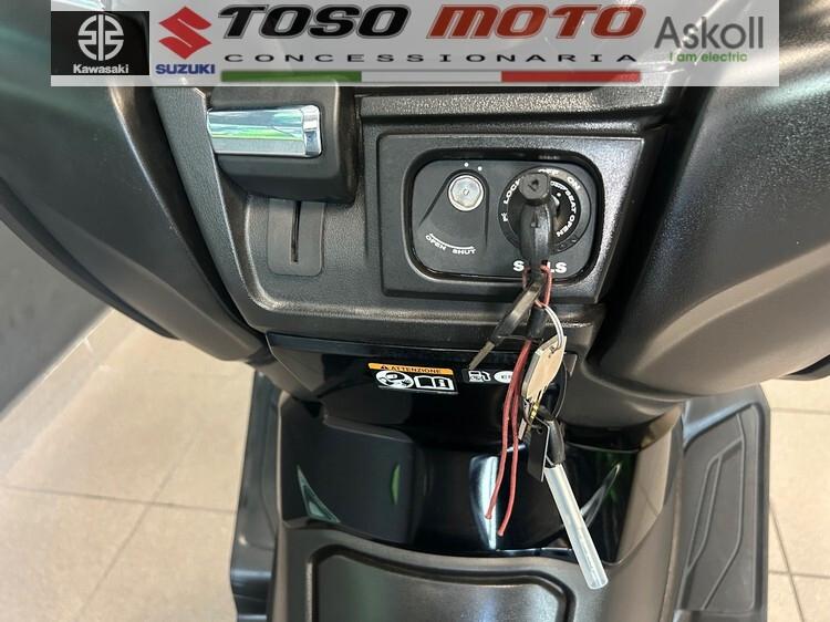 Suzuki Burgman 400