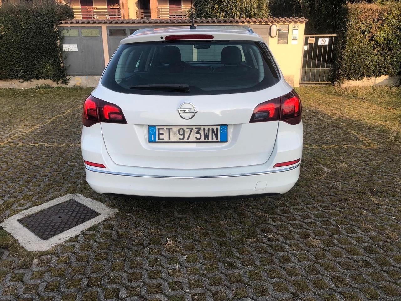 Opel Astra 1.7 CDTI 110CV Sports Tourer Elective
