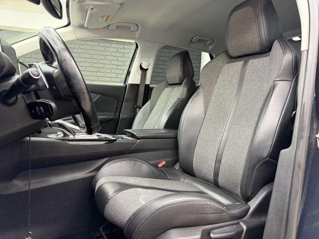 Peugeot 3008 BlueHDi 130 Allure