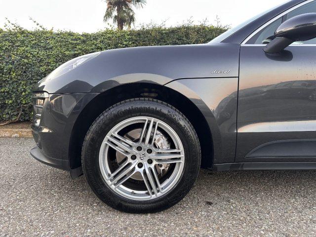 PORSCHE Macan 3.0 S Diesel PDK - NAVI - XENO - PDC - 19