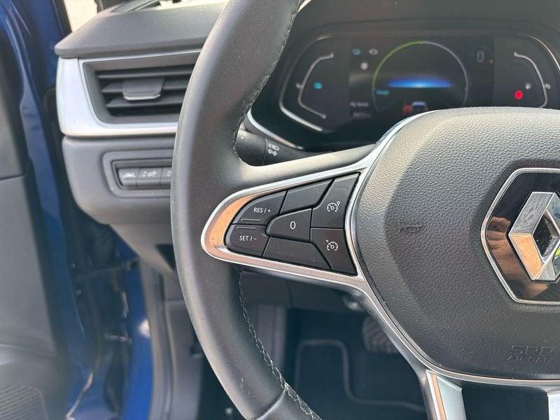 Renault Captur 1.6 E-Tech hybrid Intens 145cv auto