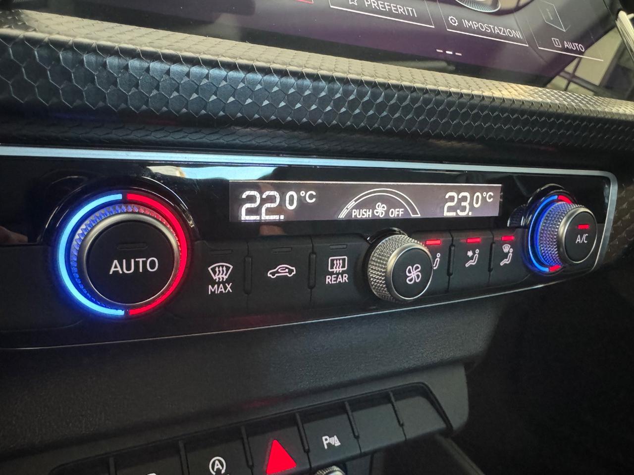 Audi A1 Allstreet 30 1.0 tfsi Identity Contrast 110cv s tronic