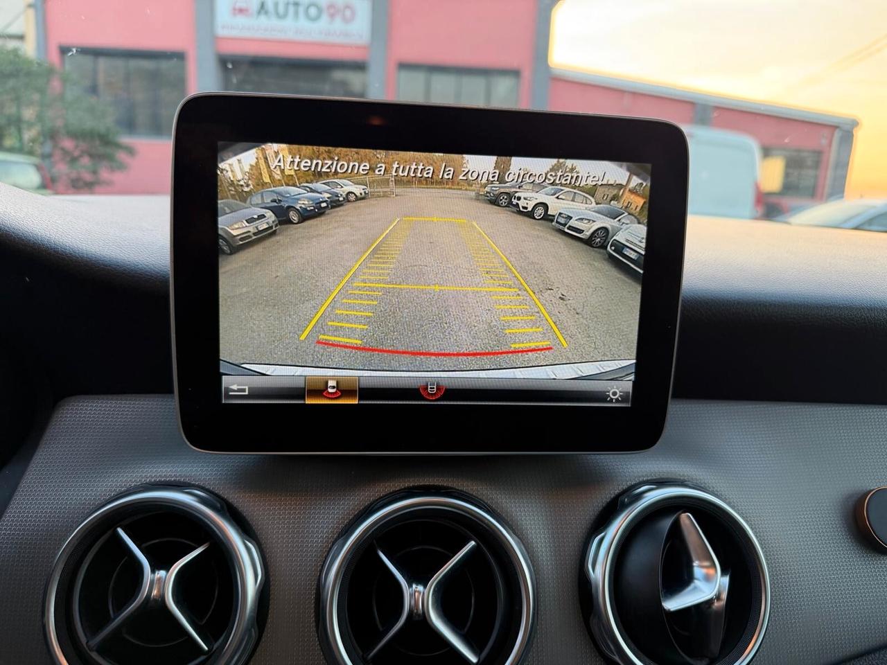 Mercedes-benz GLA 220 200 d Automatic Premium