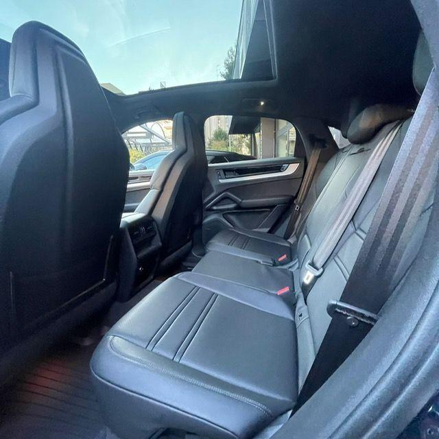 PORSCHE - Cayenne COUPE- 3.0 V6 E-Hybrid
