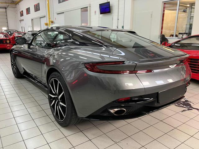 ASTON MARTIN DB11 V12 Coupé Launch Edition