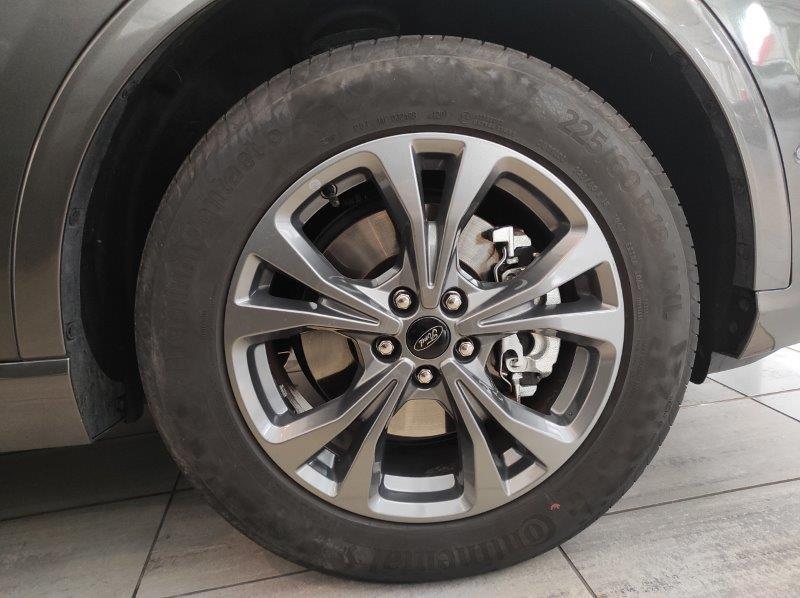 FORD Kuga 3ª serie - Kuga 2.5 Plug In Hybrid 225 CV CVT 2WD ST-Line X