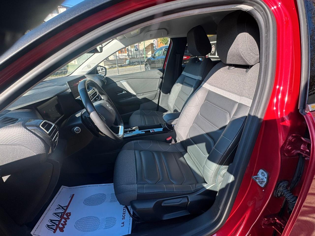 Citroen C4 BlueHDi 130 S&S EAT8 Shine