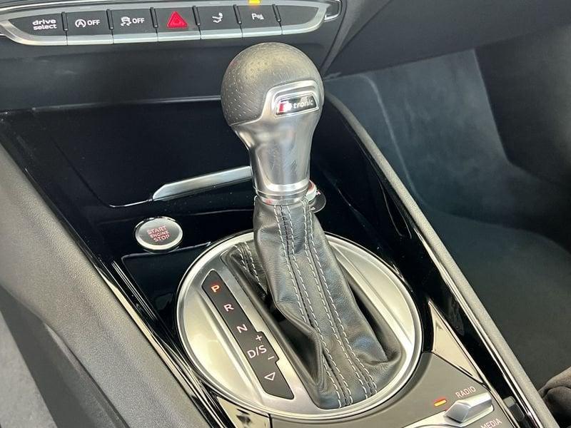 Audi TT 2.0 TDI quattro S tronic S line