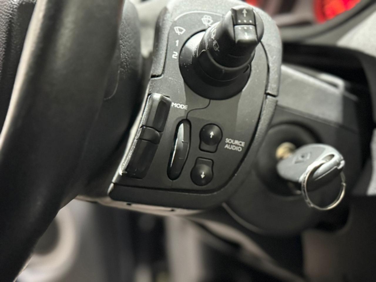 Renault Clio 1.2 (55cv/75kw) 16v Per Neopatentati