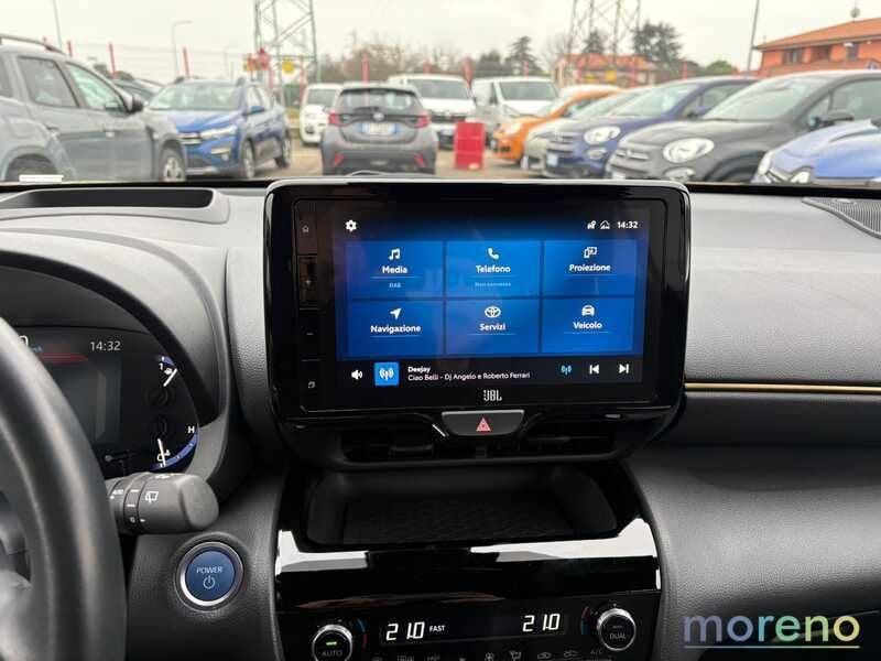 Toyota Yaris Cross 1.5h Premiere awd-i 116cv e-cvt