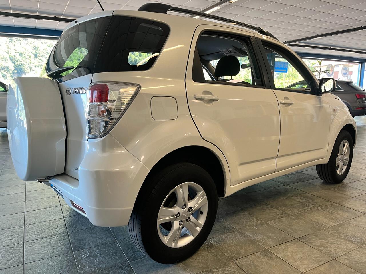 Daihatsu Terios 1.5 4WD B You O/F Five Dolomite