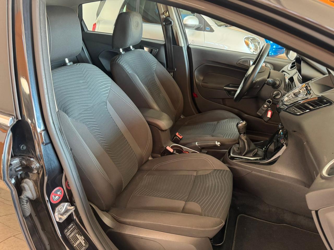 Ford Fiesta 1.5 TDCi 75CV 5 porte Titanium
