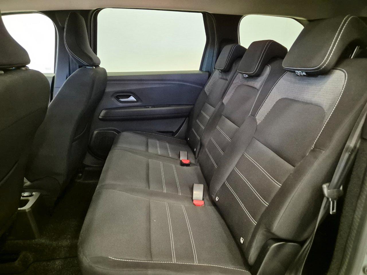 Dacia Jogger 1.0 tce Comfort Gpl 100cv 7p.ti - UNIPROPRIETARIO - NEOPATENTATI - Gancio