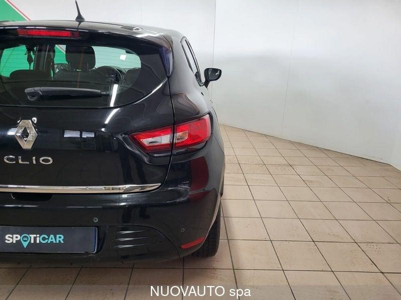 Renault Clio 0.9 TCE 75cv MOSCHINO LIFE