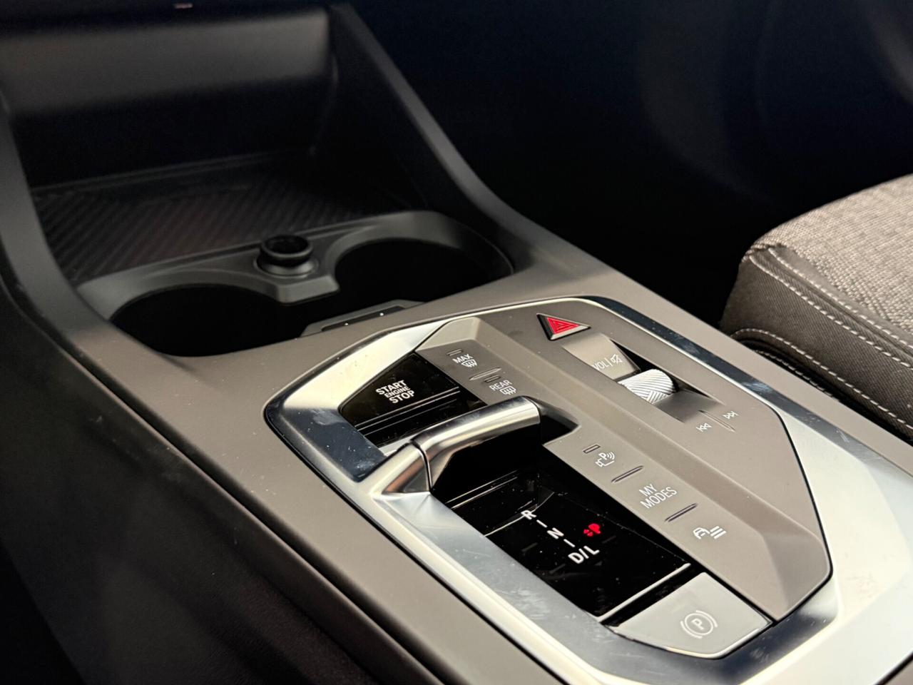 Bmw 120 48V 5p. BUSINESS