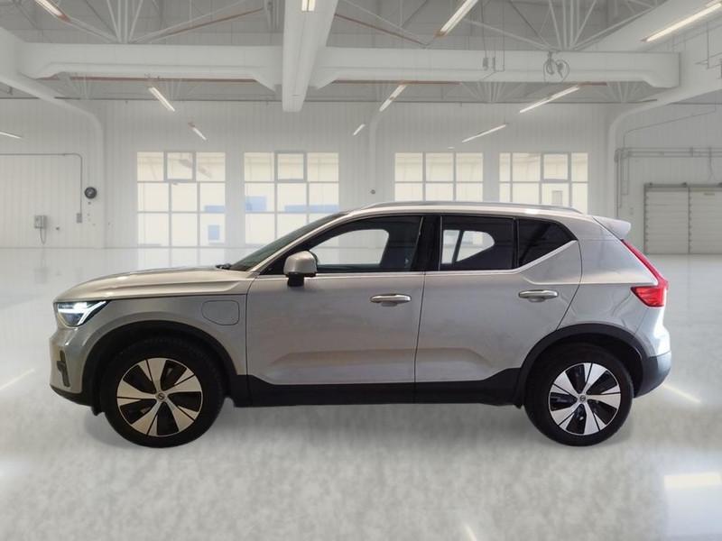 VOLVO XC40 T4 RECHARGE PLUG-IN AUTO CORE SUV