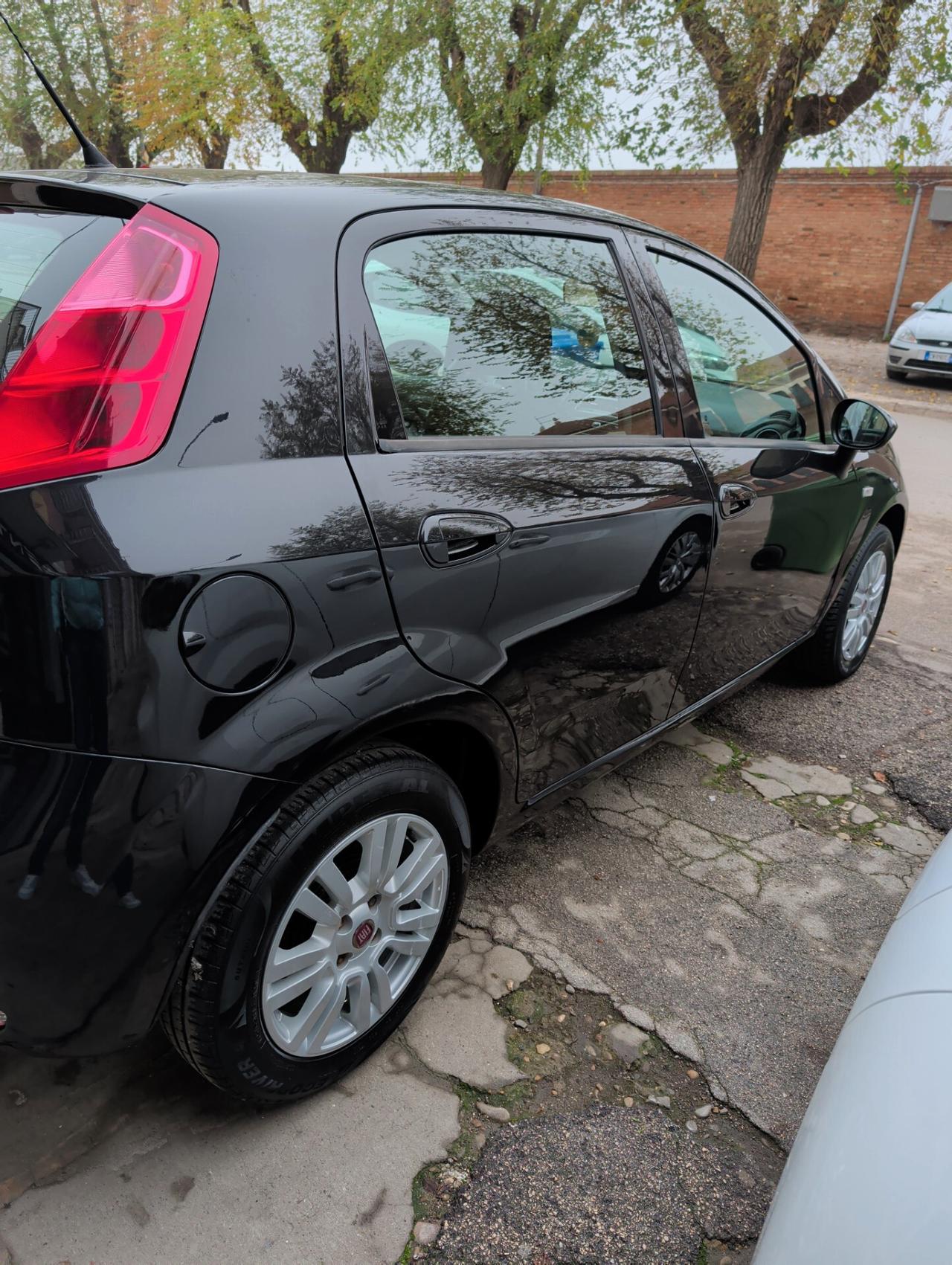 Fiat Punto 1.2 8V 5 porte Street