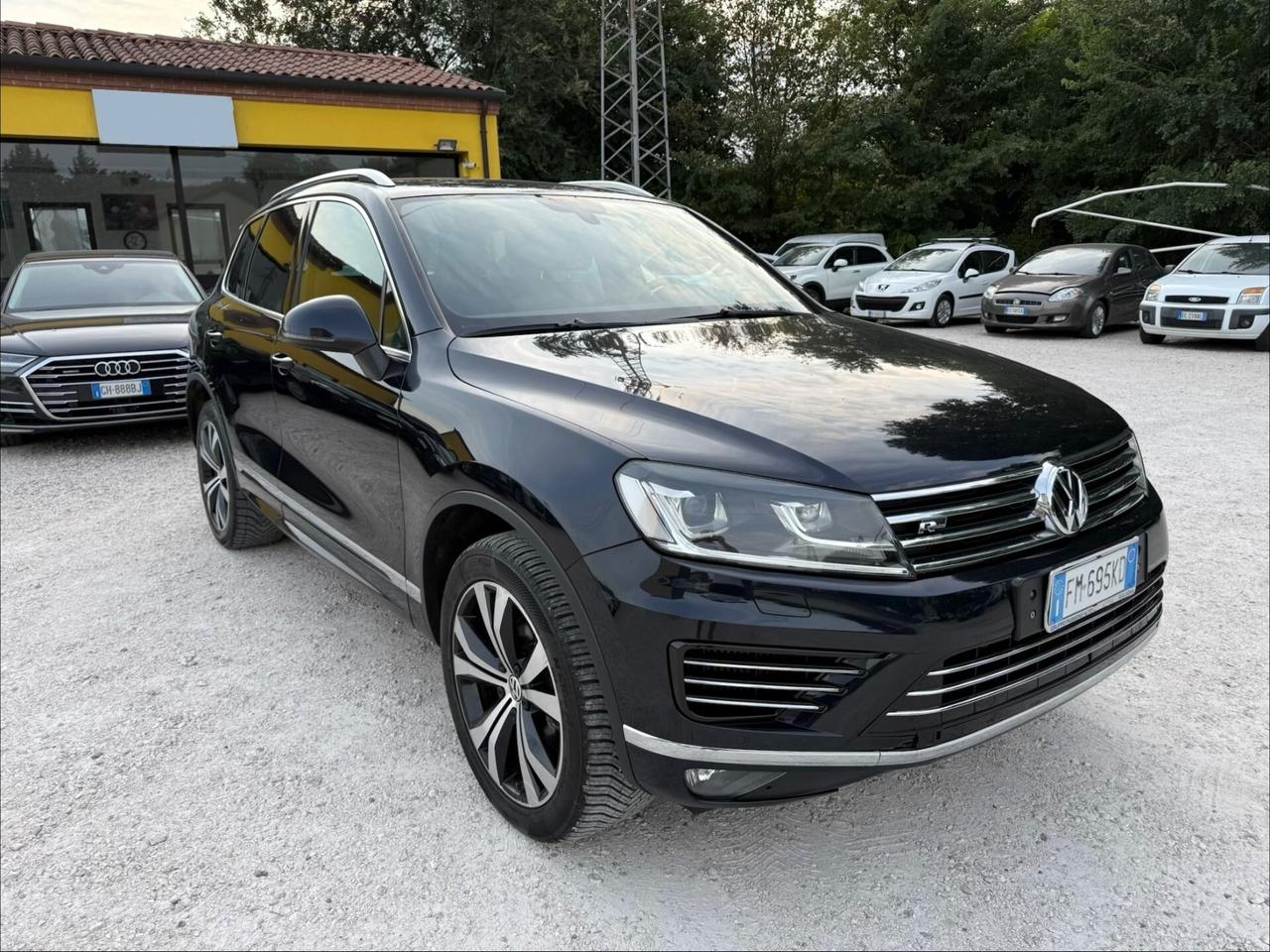 Volkswagen Touareg 3.0 TDI 262 CV R-Line