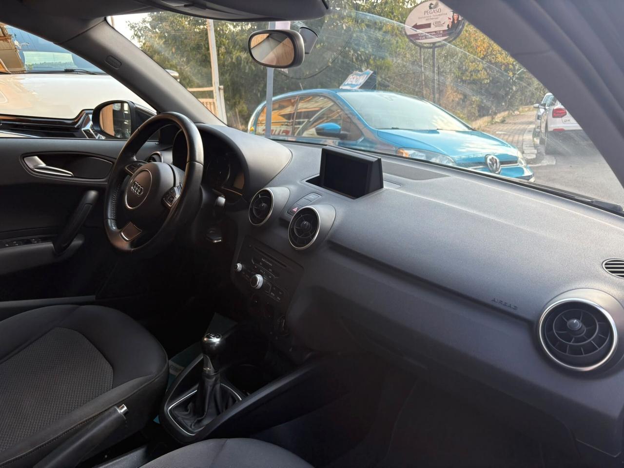 Audi A1 SPB 1.6 TDI Attraction