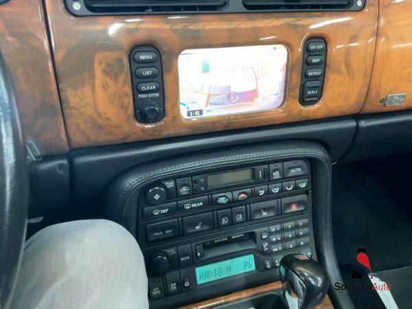 Jaguar XKR Convertibile XKR Convertible 4.0 100