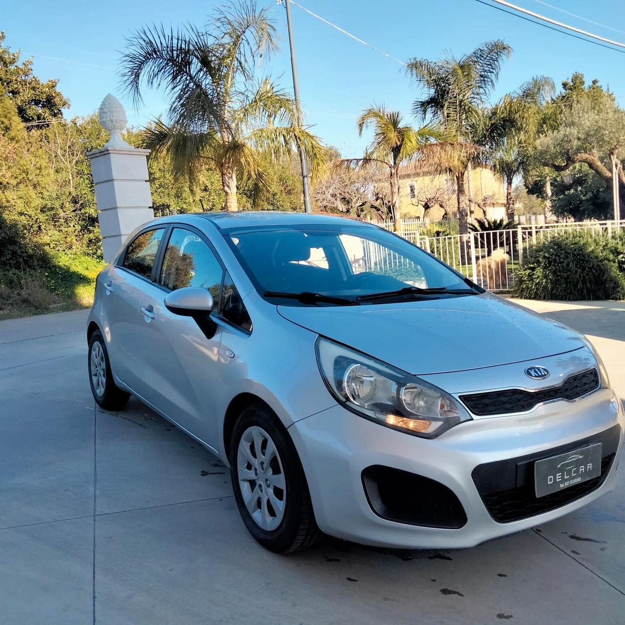 Kia Rio 1.1 CRDi WGT 5p. LX