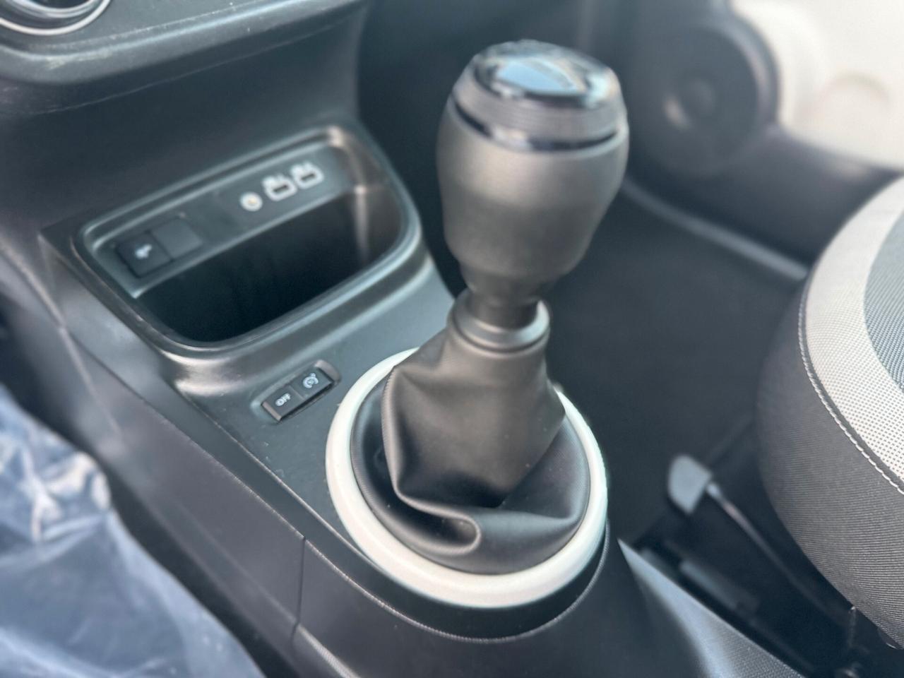 Renault Twingo 1.0cc SCe 65cv Equilibre