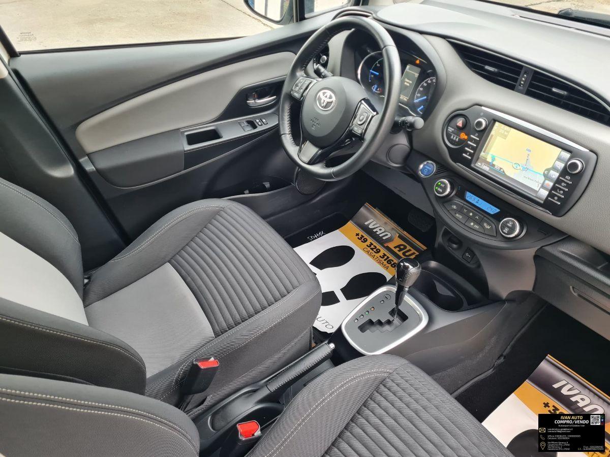 TOYOTA YARIS HYBRID-71.000 KM-GARANZIA FINO AL 2032
