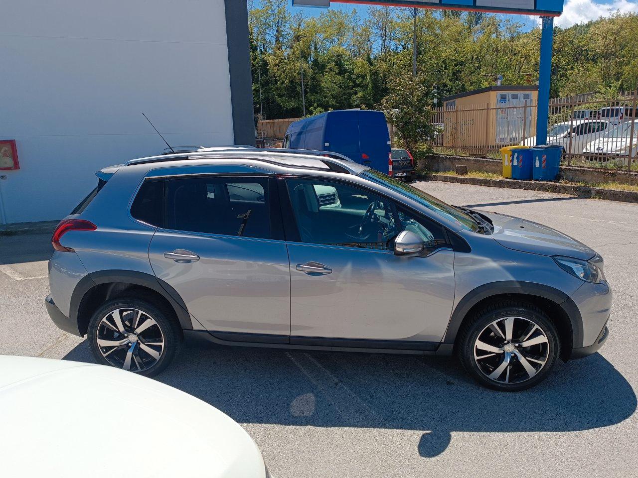 Peugeot 2008 2008 1.6 bluehdi Allure 100cv my16